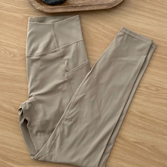 Whitney Simmons x Gymshark Everyday Pocket Leggings - Picture 2 of 7